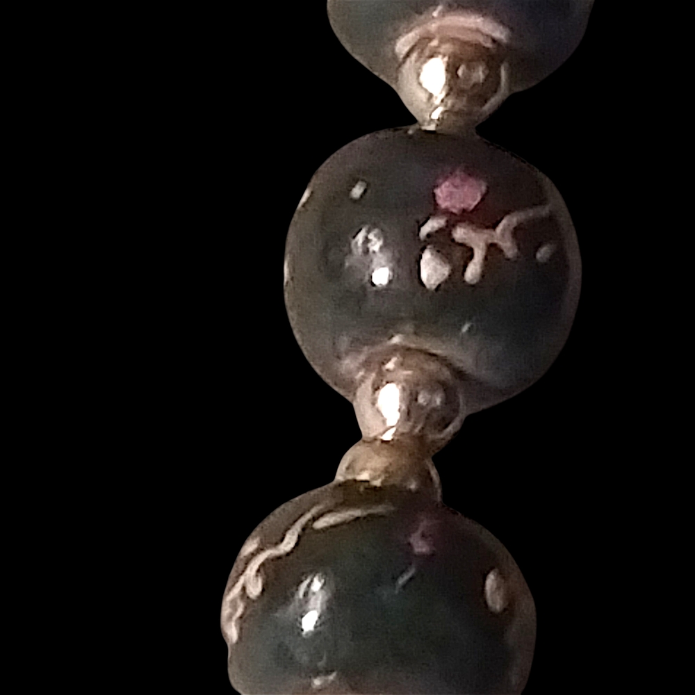 Beaded Necklace - Picture 4 of 5